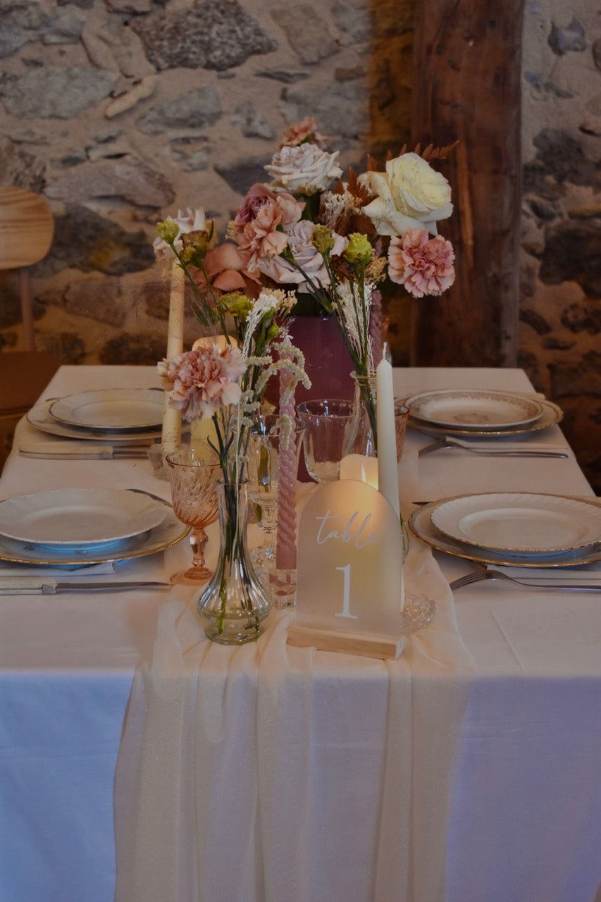 LOCATION Numéro de table arche transparent et blanc