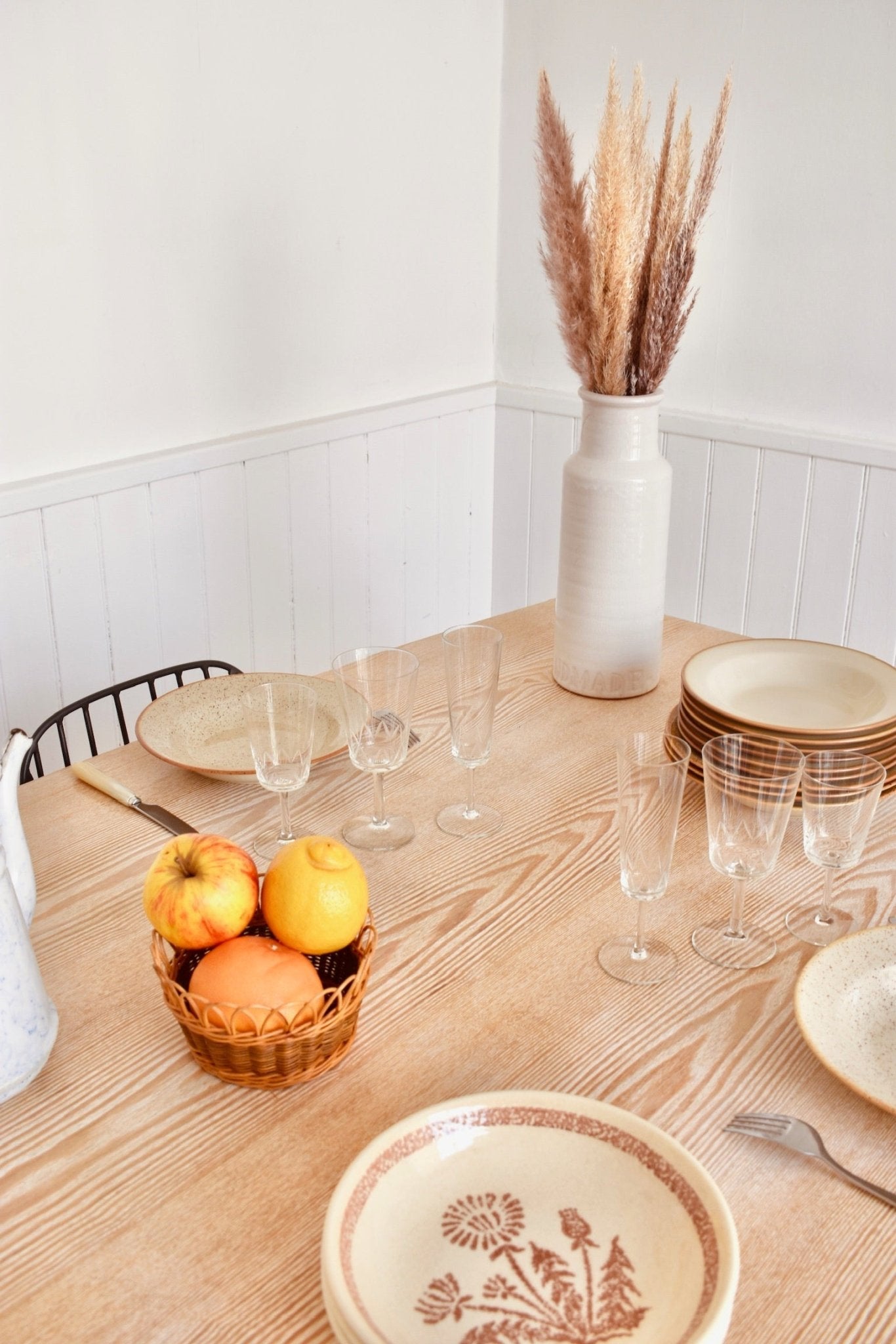 Assiette creuse crème avec liseré et fleurs marron « PISSENLIT » - La Recyclerie LS