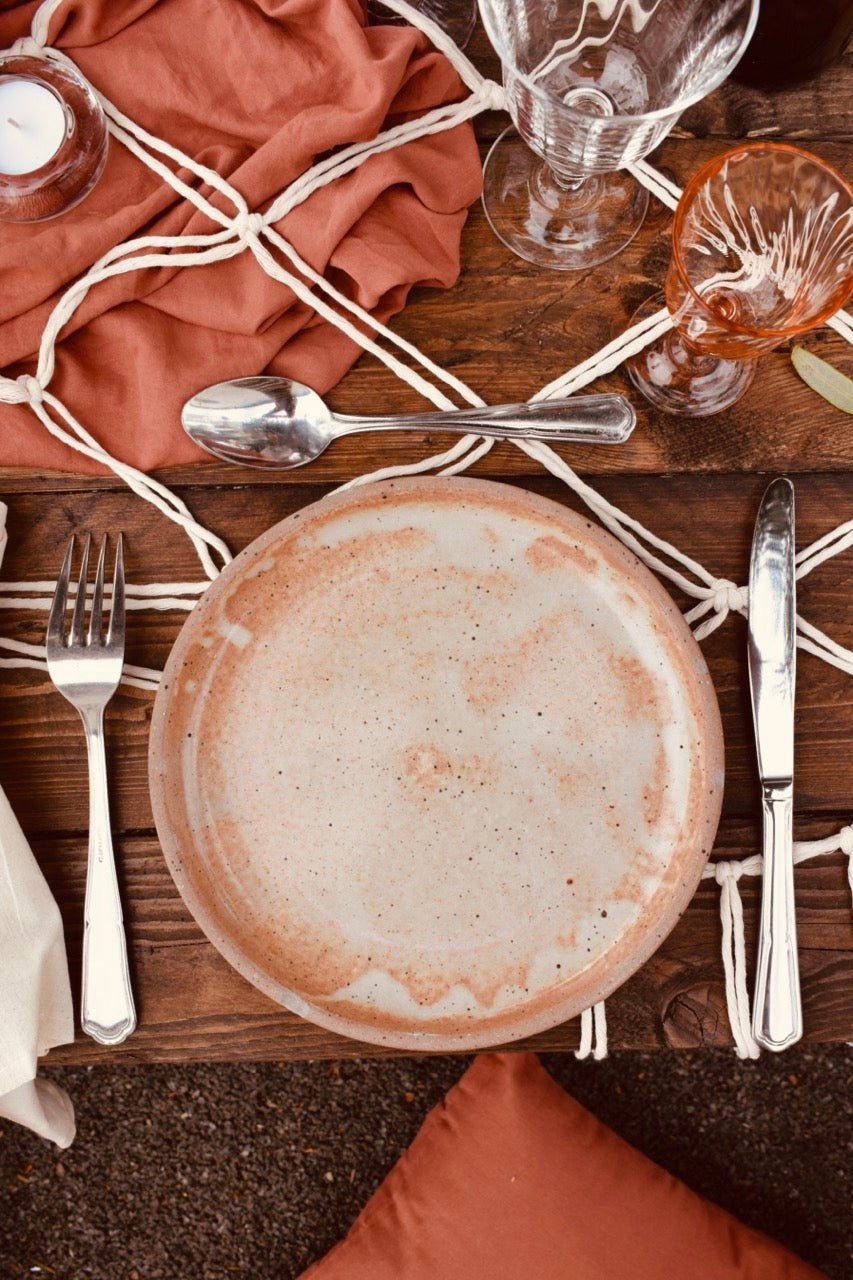 LOCATION Assiette terre cuite - La Recyclerie LS