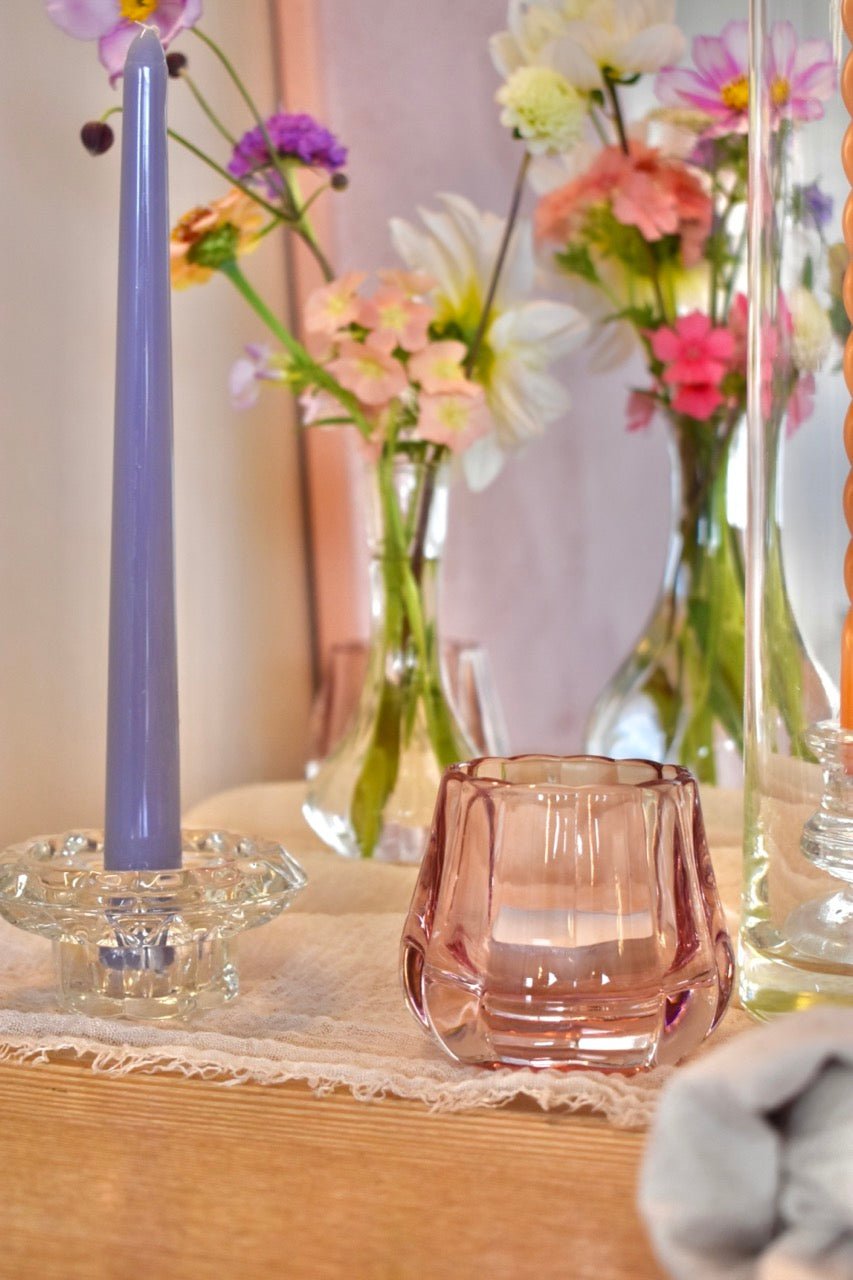 LOCATION Bougeoir photophore "chauffe - plat" en verre rose - La Recyclerie LS