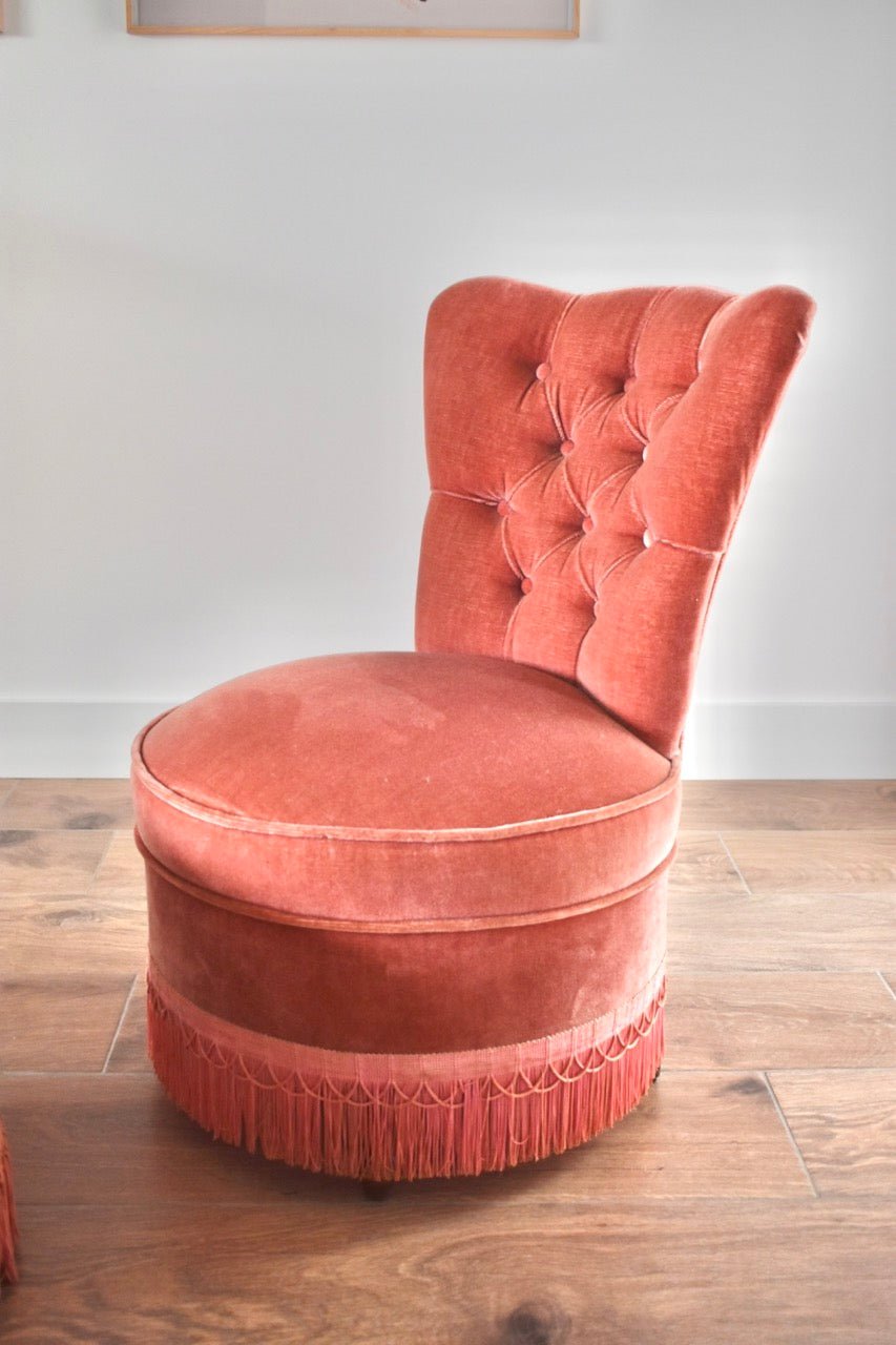 LOCATION Fauteuil et pouf crapaud velours rose « RENÉE » - La Recyclerie LS