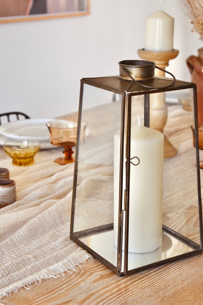 LOCATION Lanterne en verre et laiton - La Recyclerie LS