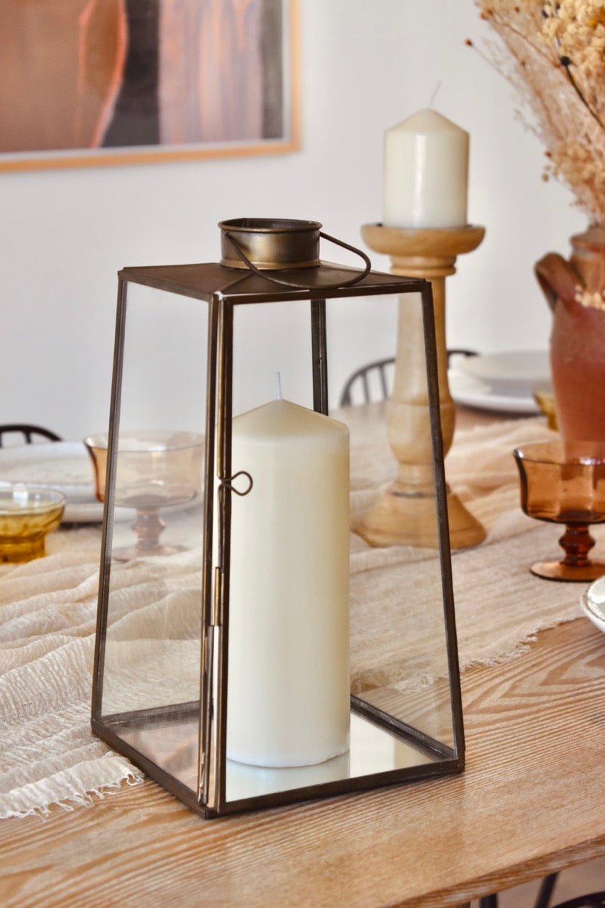 LOCATION Lanterne en verre et laiton - La Recyclerie LS