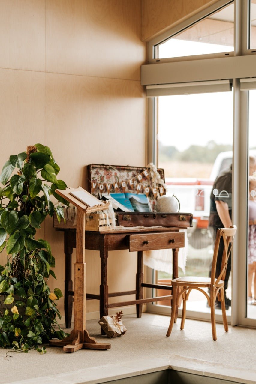 LOCATION Table en bois - La Recyclerie LS