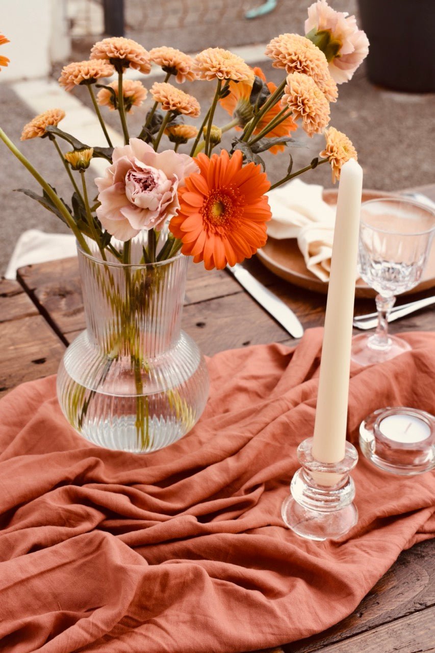 LOCATION Vase en verre strié - La Recyclerie LS