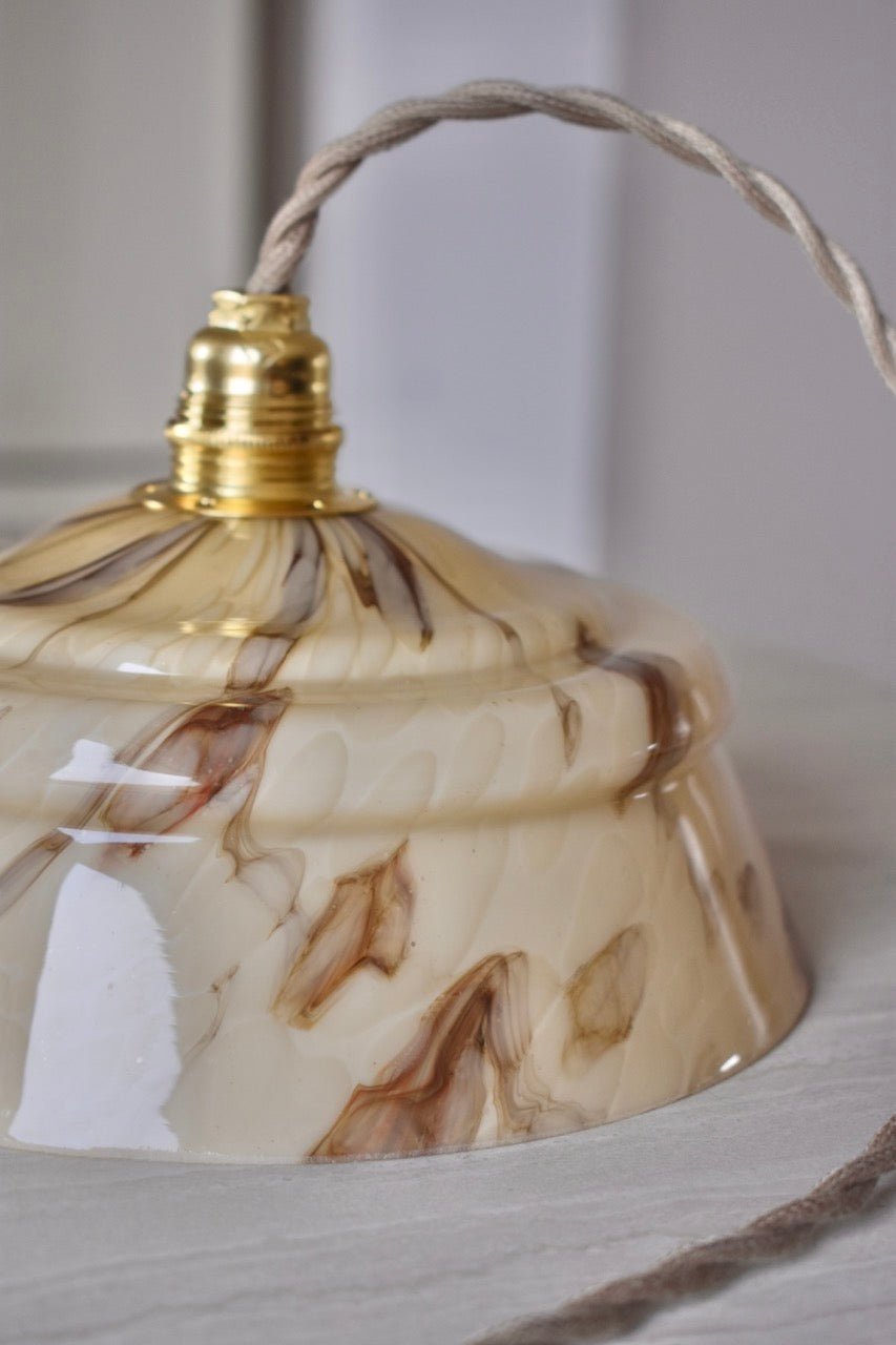 Luminaire suspension en verre Clichy marbré beige « MARBLE » - La Recyclerie LS