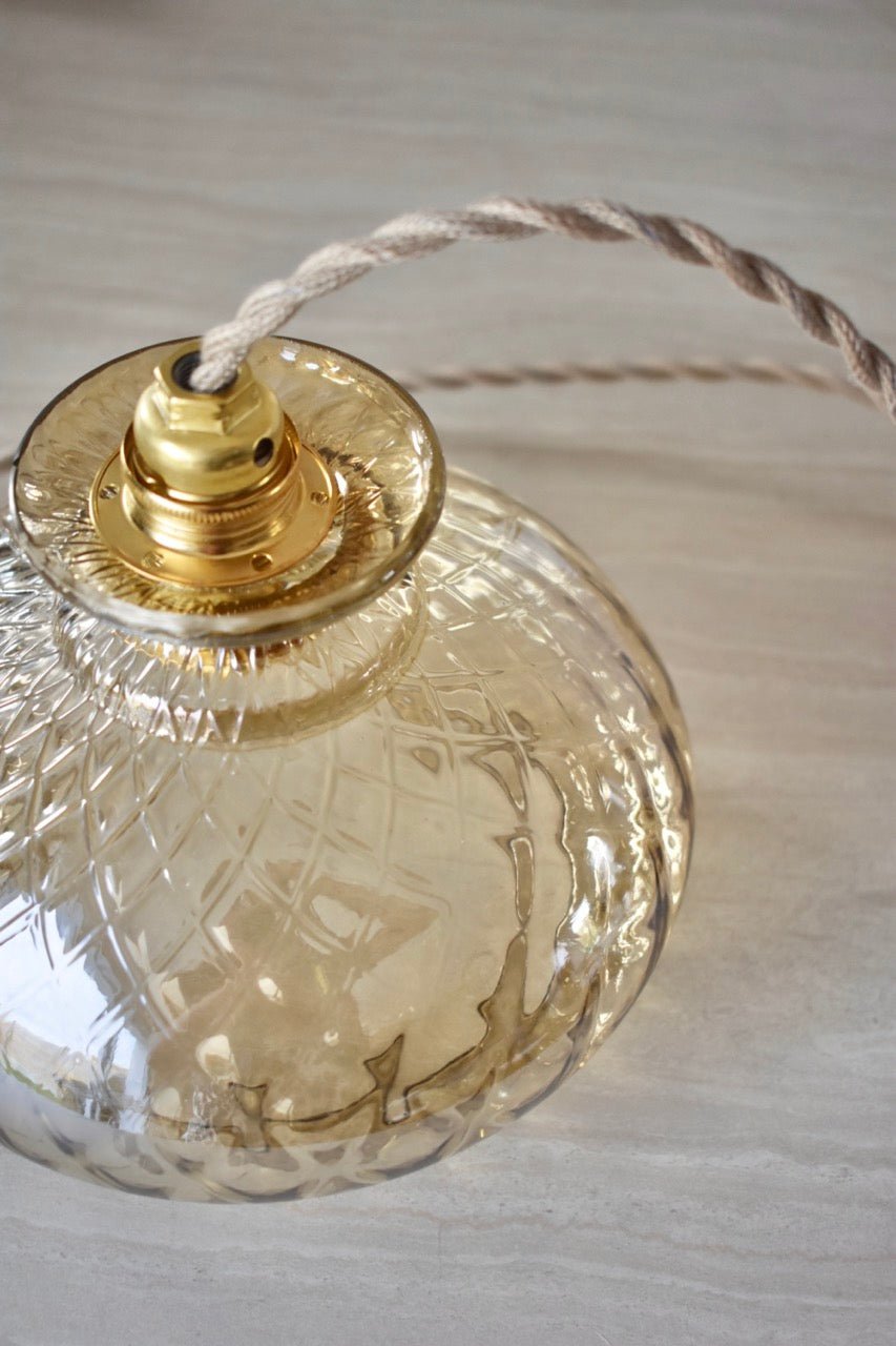 Luminaire suspension verre fumé brillant quadrillé « ANTOINETTE » - La Recyclerie LS