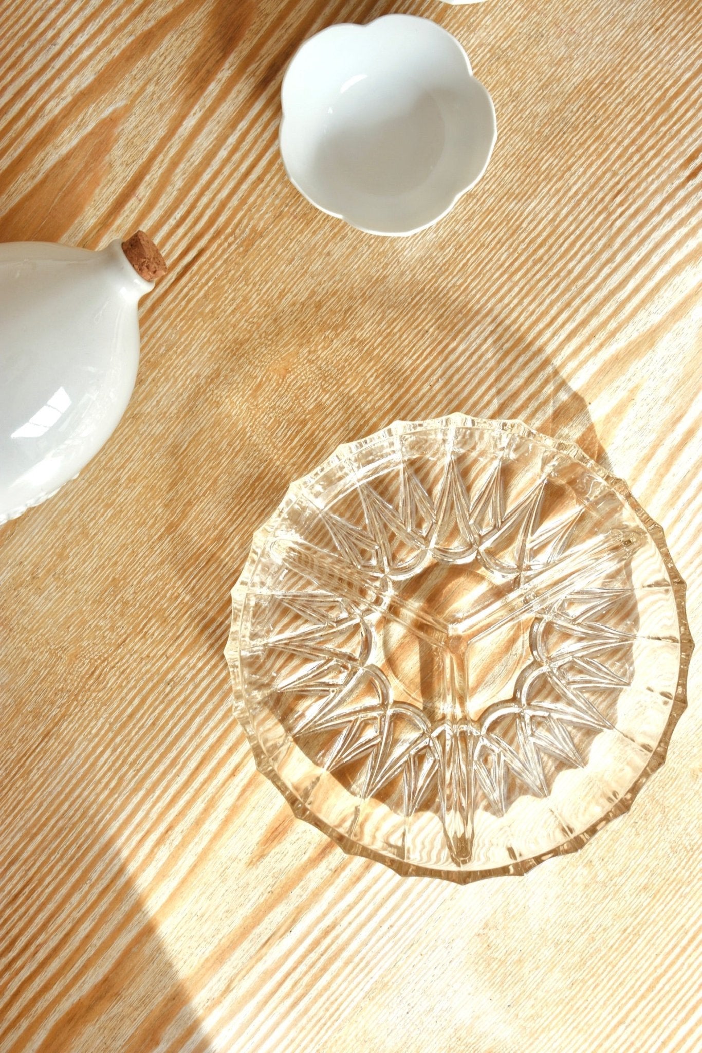 Plateau apéritif en verre rosé « LILA » - La Recyclerie LS