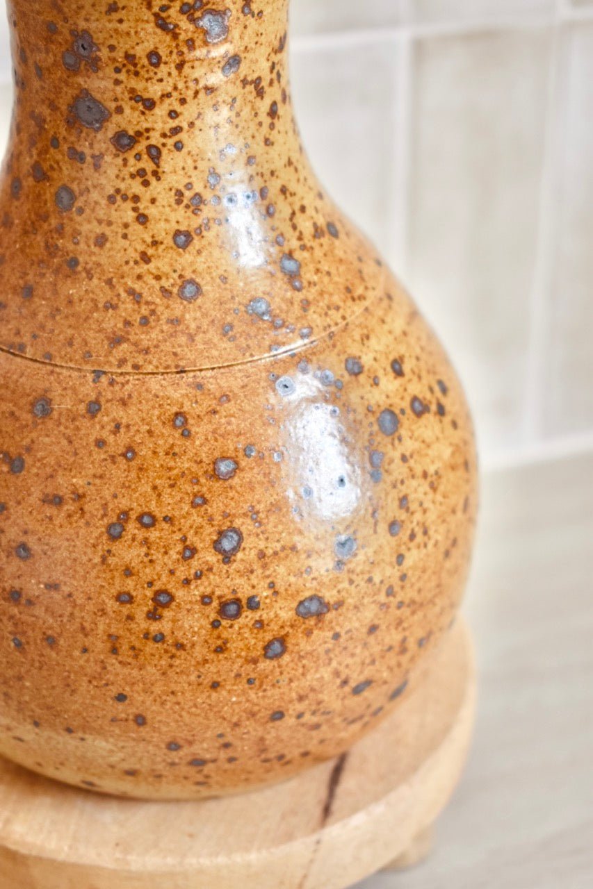 Vase en grès pyrité marron « SIMONE » - La Recyclerie LS